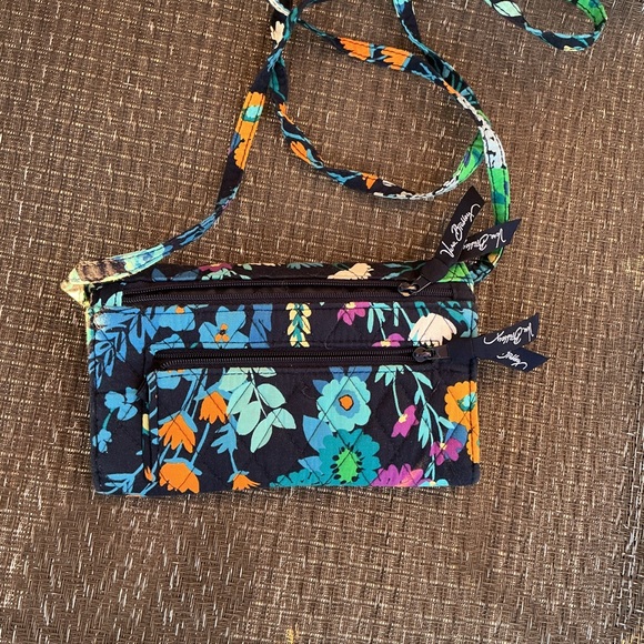 Vera Bradley Midnight Blues Smartphone Wallet Crossbody Bag - Picture 2 of 3